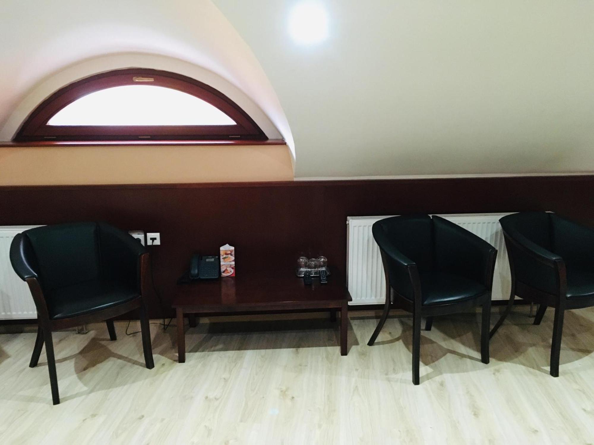 Penzión Bebek Filakovo Zimmer foto